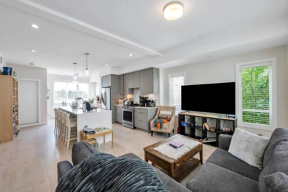 Kitchen Photo of 36 19628 55a Avenue, Langley, BC