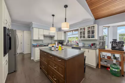 Outdoor Kitchen Photo of 637 171 Street, Surrey, BC