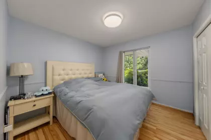 Swimming Pool Photo of 637 171 Street, Surrey, BC