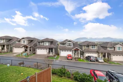 Fitness Center Photo Near 41 50634 Ledgestone Place, Chilliwack, BC