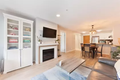 222 8120 Jones Road, Richmond, BC, Richmond — Apartment/Condo for sale