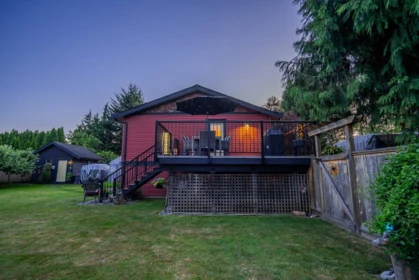 Backyard Photo of 26586 33 Avenue, Langley, BC