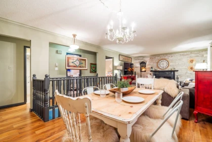 Breakfast Nook Photo of 26586 33 Avenue, Langley, BC