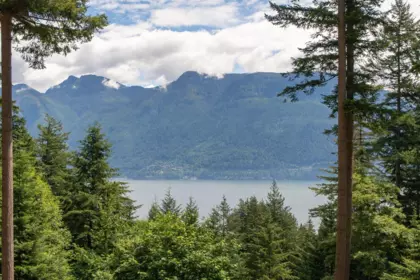 393 Creek Road, Bowen Island, BC, Bowen Island — Land for sale