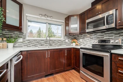 Kitchen Island Photo of 1730 Westminster Avenue, Port Coquitlam, BC
