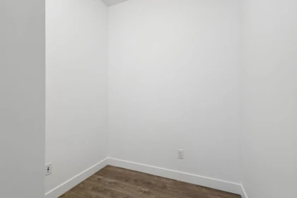 Basement Recreation Room Photo of 205 827 Roderick Avenue, Coquitlam, BC