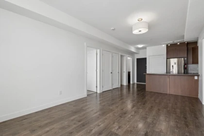 205 827 Roderick Avenue, Coquitlam, BC, Coquitlam — Apartment/Condo for sale