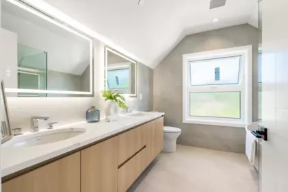 2 3771 W King Edward Avenue, Vancouver, BC, Vancouver — Half Duplex for sale