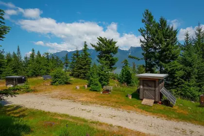 Powder Room Photo of 970 Mount Artaban Road, Gambier Island, BC