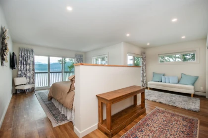 Hallway Photo of 354 Avalon Drive, Gibsons, BC
