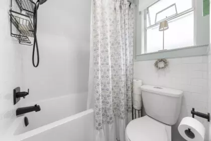 Hallway Photo of 116 1744 128 Street, Surrey, BC