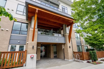 Office / Den Photo of 211 20356 72b Avenue, Langley, BC