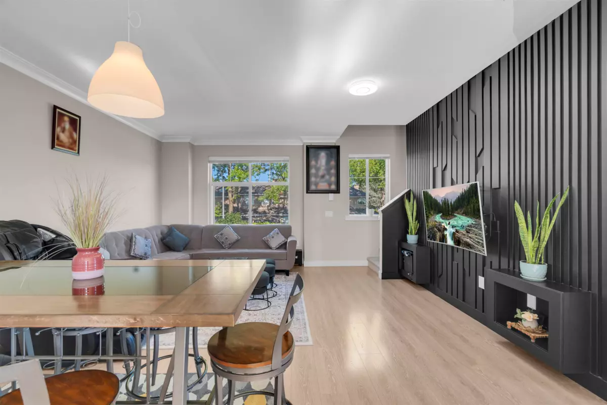 Dining Area Photo of 1 12073 62 Avenue, Surrey, BC