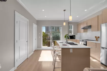 Kitchen Island Photo of 1 12073 62 Avenue, Surrey, BC