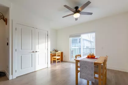 Kitchen Photo of 704 2267 Mckenzie Road, Abbotsford, BC