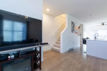 Mudroom Photo of 704 2267 Mckenzie Road, Abbotsford, BC