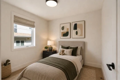 Bedroom 2 Photo of 265 W 6th Street, North Vancouver, BC