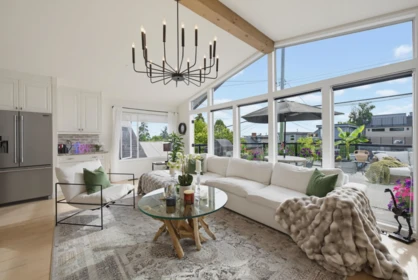 938 Stevens Street, White Rock, BC, White Rock — Single Family Residence for sale