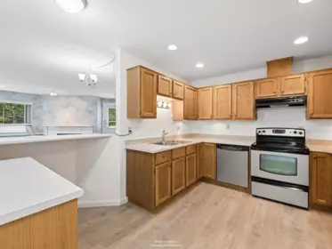 Kitchen Photo of 9 1328 Brunette Avenue, Coquitlam, BC