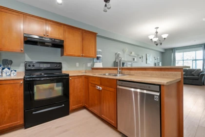 309 8955 Edward Street, Chilliwack, BC, Chilliwack — Apartment/Condo for sale