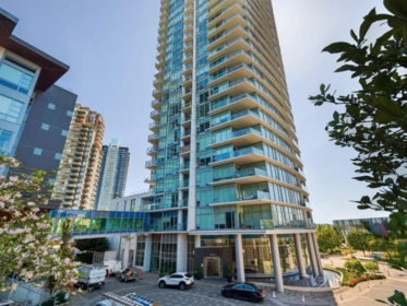 2702 1788 Gilmore Avenue, Burnaby, BC, Burnaby — Apartment/Condo for sale
