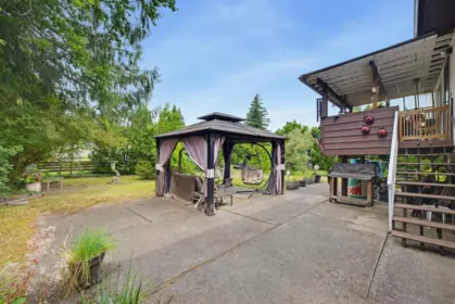 Hot Tub / Spa Photo of 4611 203a Street, Langley, BC