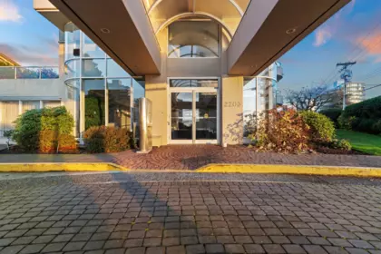 201 2203 Bellevue Avenue, West Vancouver, BC, West Vancouver — Apartment/Condo for sale