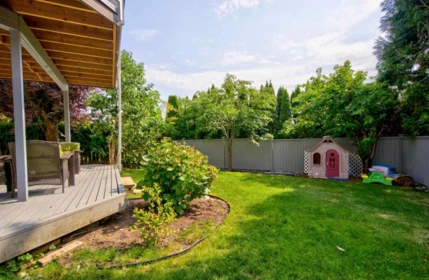 Garden / Landscaping Photo of 23005 Olund Crescent, Maple Ridge, BC