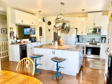 Kitchen Island Photo of 6341 W Thompson River Drive, No City Value, BC