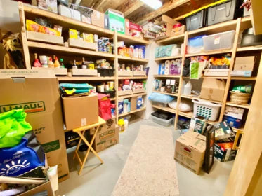 Mudroom Photo of 6341 W Thompson River Drive, No City Value, BC