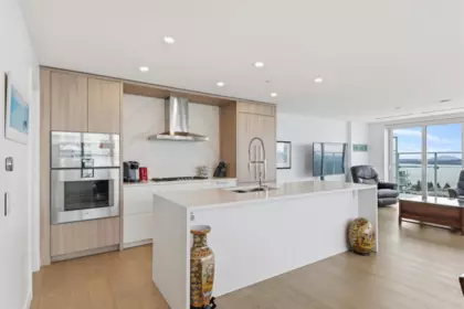 Breakfast Nook Photo of 1404 1441 Johnston Road, White Rock, BC