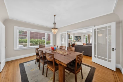 Breakfast Nook Photo of 4655 W 6th Avenue, Vancouver, BC