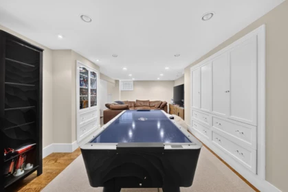 Entry Foyer Photo of 4655 W 6th Avenue, Vancouver, BC