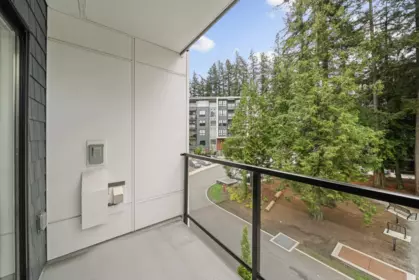 Mudroom Photo of 317 3528 146a Street, Surrey, BC