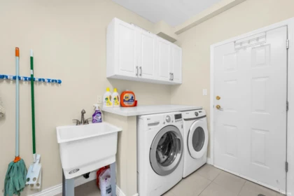 Laundry Room Photo of 6231 Dunsmuir Crescent, Richmond, BC