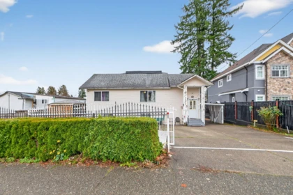 7576 140 Street, Surrey, BC, Surrey — Single Family Residence for sale