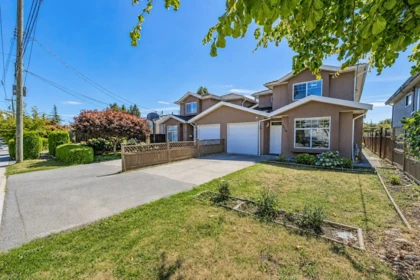 7930 Edmonds Street, Burnaby, BC, Burnaby — Half Duplex for sale