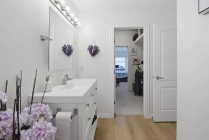 Powder Room Photo of 219 13911 70 Avenue, Surrey, BC