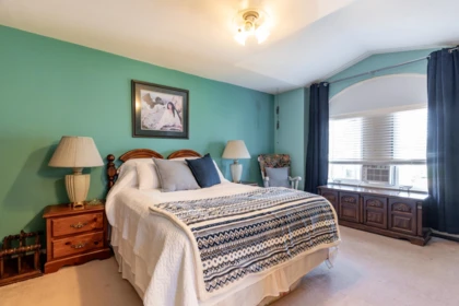 Bedroom 4 Photo of 8925 157th Street, Surrey, BC