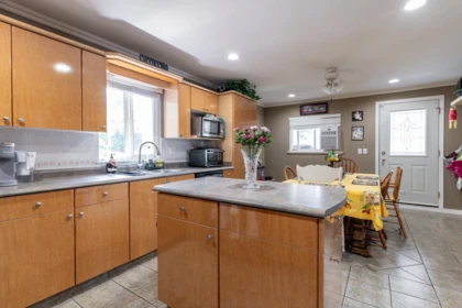Breakfast Nook Photo of 8925 157th Street, Surrey, BC