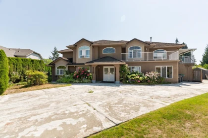 8925 157th Street, Surrey, BC, Surrey — Single Family Residence for sale