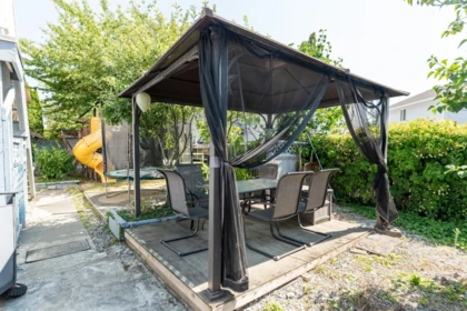 Fitness Center Photo Near 8925 157th Street, Surrey, BC