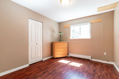 Hallway Photo of 8925 157th Street, Surrey, BC