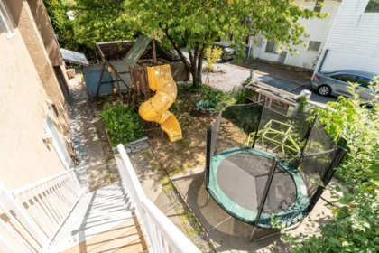 Hot Tub / Spa Photo of 8925 157th Street, Surrey, BC