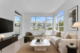 315 711 W 14th Street, North Vancouver, BC