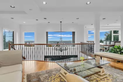 1525 Errigal Place, West Vancouver, BC, West Vancouver — Single Family Residence for sale