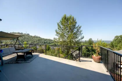 Community Amenities Photo (Clubhouse) of 3379 Goldstream Drive, Abbotsford, BC