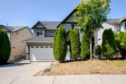 3379 Goldstream Drive, Abbotsford, BC, Abbotsford — Single Family Residence for sale