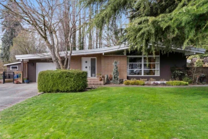 46589 Riverside Drive, Chilliwack, BC, Chilliwack — Single Family Residence for sale