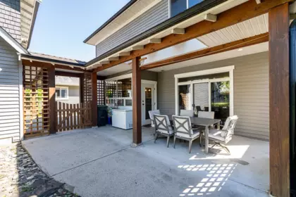 Outdoor Deck Photo of 26865 25a Avenue, Langley, BC